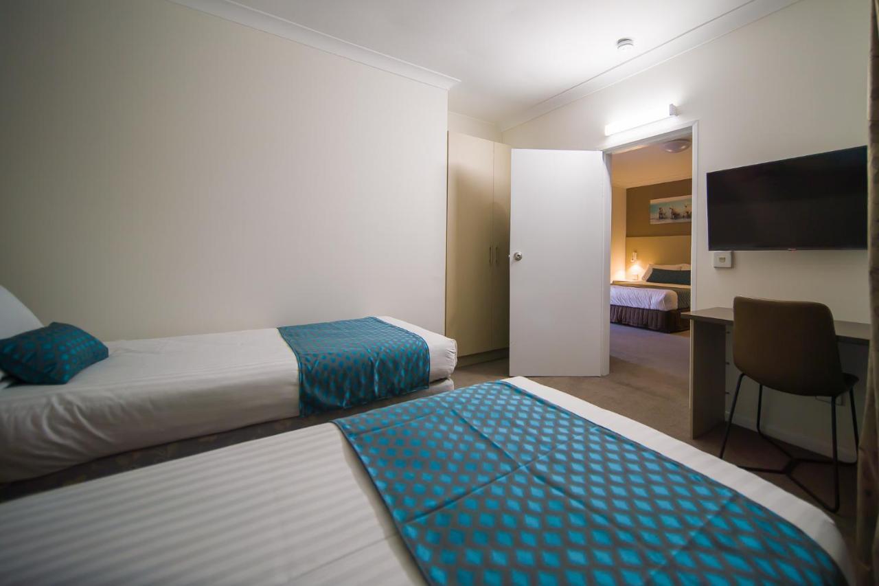 Hamilton'S Queanbeyan Motel Exterior foto