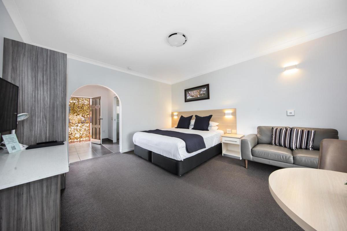 Hamilton'S Queanbeyan Motel Exterior foto